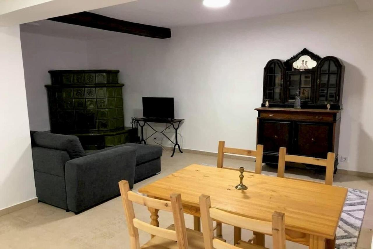 Natura Panzio&Apartmanhaz Orfu Exterior photo